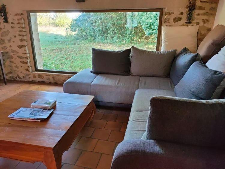 Rêves de Gamins, Gîte de campagne La Camusière proche du pôle Européen et 24h Champagné Extérieur photo